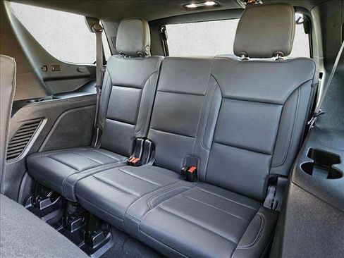 Used 2022 Chevrolet Tahoe LT RWD image 19