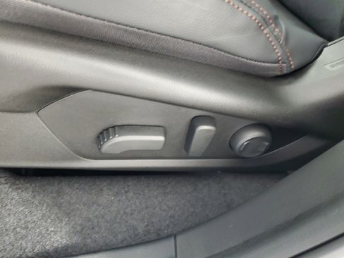 Used 2025 Subaru Forester Touring w/ Protection Package image 30