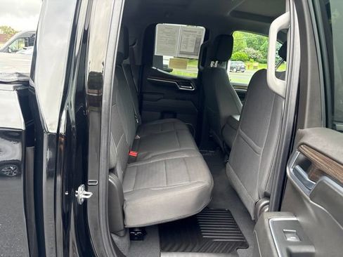 Used 2023 Chevrolet Silverado 1500 LT AWD/4WD image 13