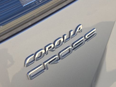 New 2026 Toyota Corolla Cross LE FWD image 8