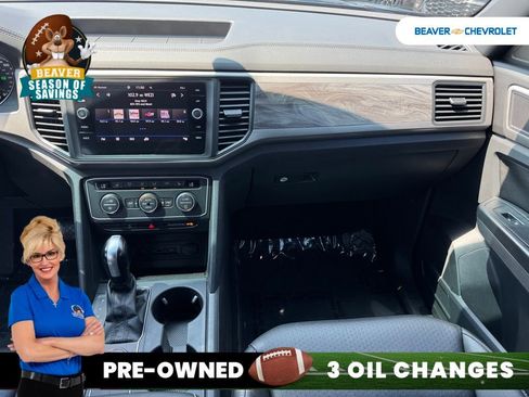 Used 2020 Volkswagen Atlas Cross Sport SE image 20