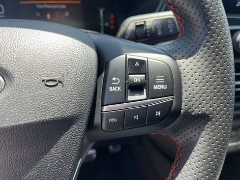 Used 2025 Ford Escape Active w/ Cold Weather Package AWD/4WD image 19