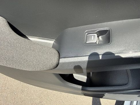Used 2024 Honda Civic Sport image 11