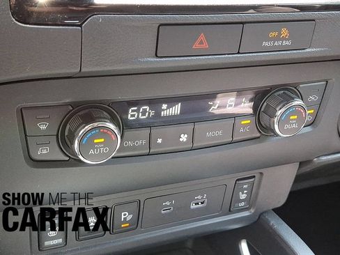 Used 2022 Nissan Frontier SV AWD/4WD image 18