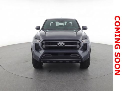 Used 2024 Toyota Tacoma SR image 7