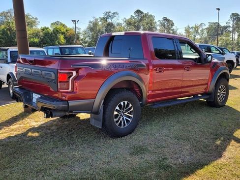Used 2019 Ford F150 Raptor w/ Equipment Group 802A Luxury image 11