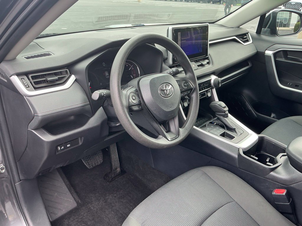 Certified 2024 Toyota RAV4 LE AWD/4WD image 18