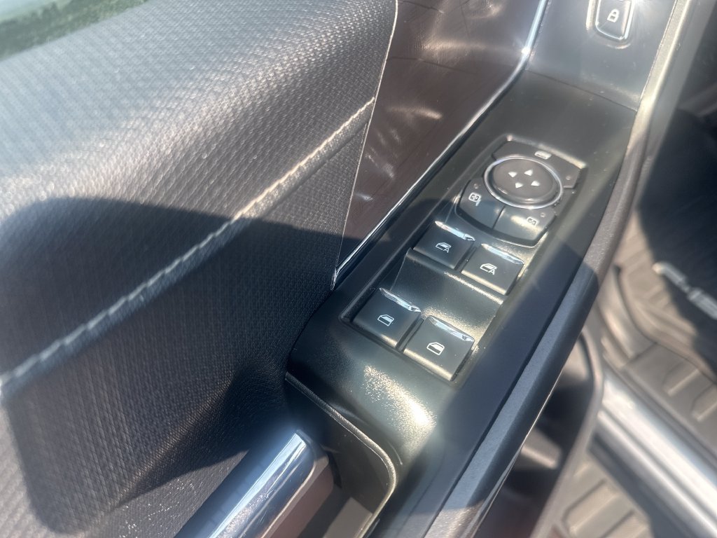 Used 2022 Ford F150 XLT w/ Equipment Group 302A High AWD/4WD image 11