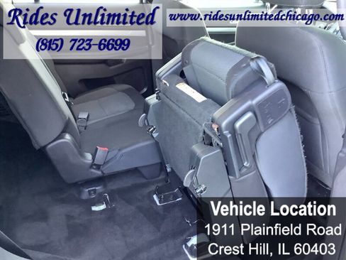 Used 2017 Ford Explorer XLT FWD image 30