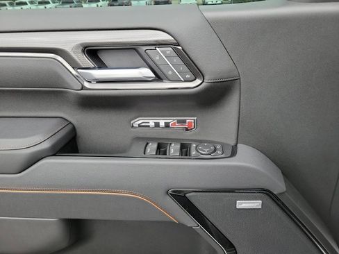 Used 2025 GMC Sierra 1500 AT4 w/ AT4 Premium Package image 27
