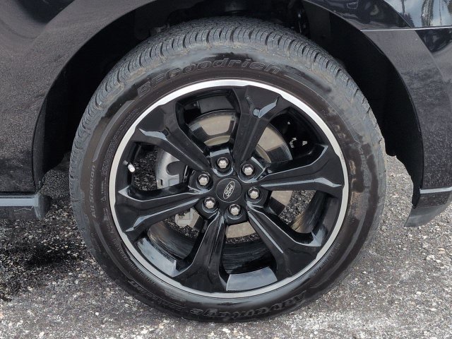 Certified 2023 Ford Expedition Limited RWD image 11