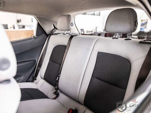 Used 2020 Chevrolet Bolt LT FWD image 27