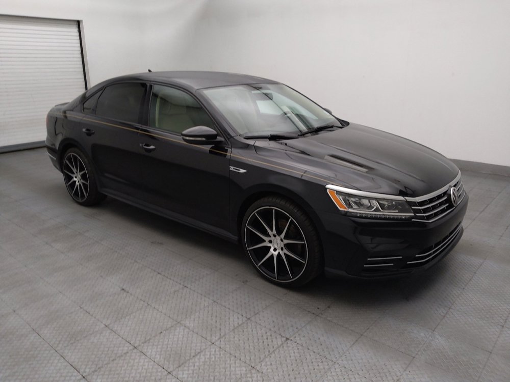 Used 2018 Volkswagen Passat 2.0T S FWD image 11