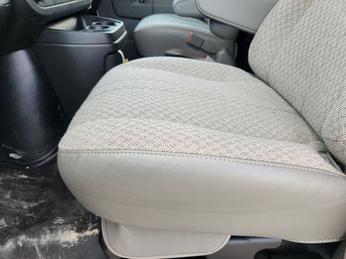 New 2025 GMC Savana 2500 Extended w/ Driver Convenience Package image 19