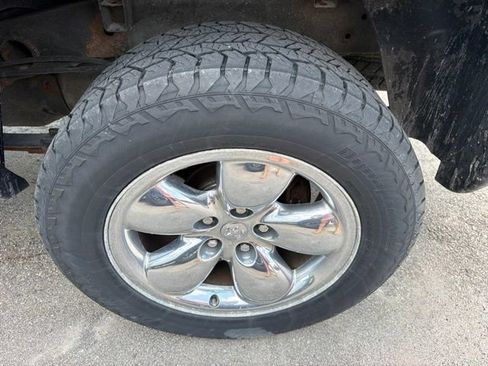 Used 2004 Dodge Ram 1500 Truck SLT w/ Quad Cab Value Group AWD/4WD image 12