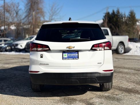 Used 2022 Chevrolet Equinox LS w/ LS Convenience Package image 5