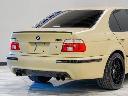 Used 2003 BMW M5 RWD image 13
