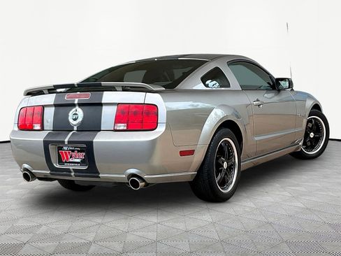 Used 2008 Ford Mustang GT RWD image 6