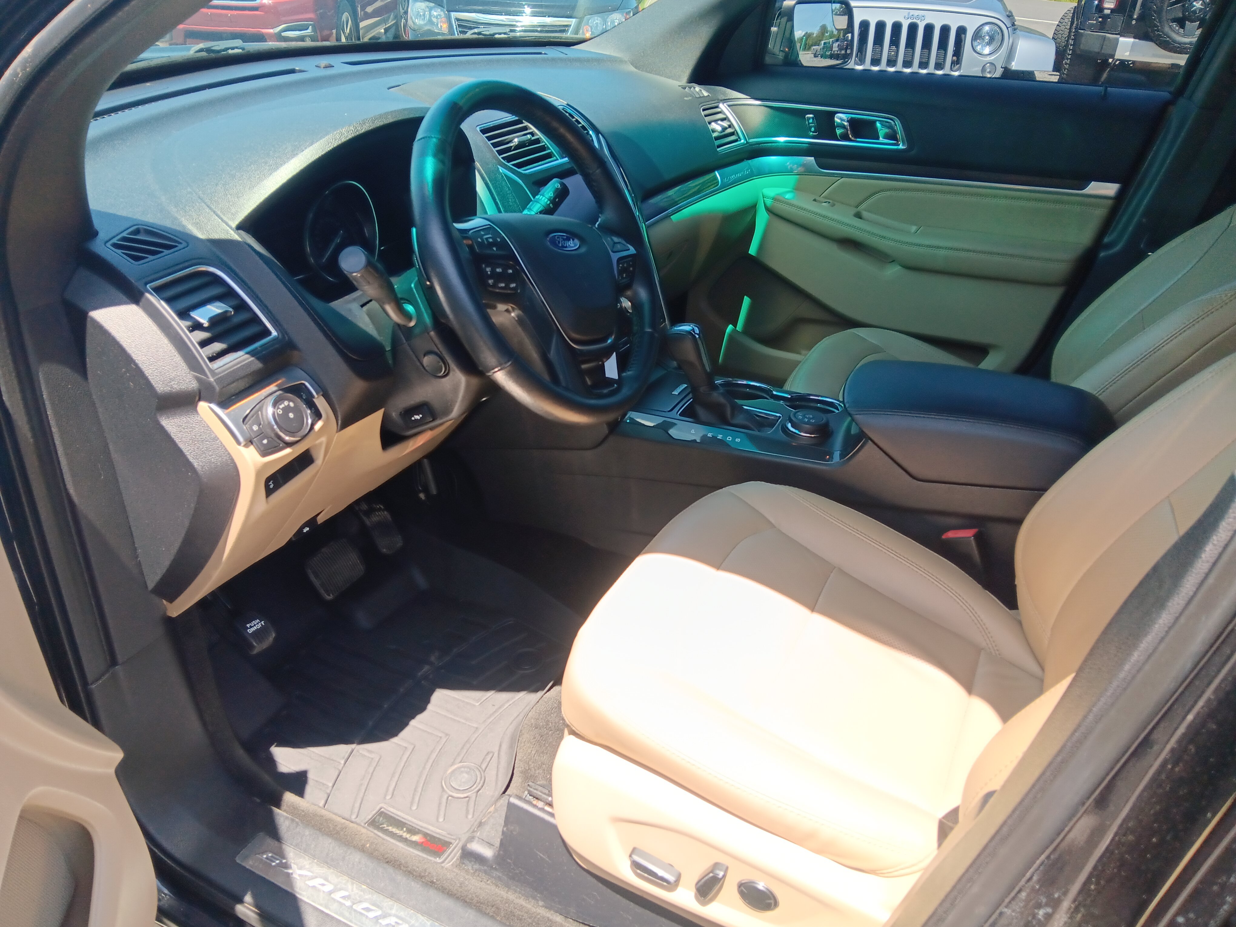 Used 2016 Ford Explorer Limited AWD/4WD image 8