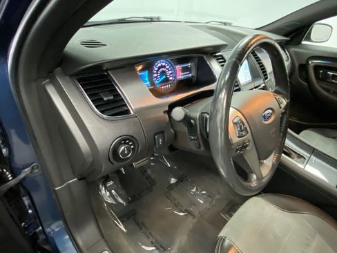 Used 2018 Ford Taurus SHO AWD/4WD image 33
