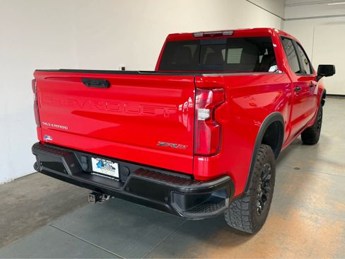 Used 2023 Chevrolet Silverado 1500 ZR2 AWD/4WD image 7