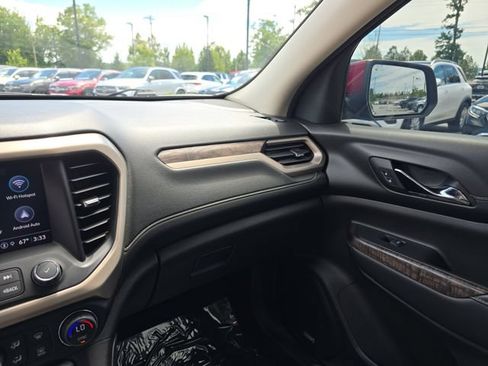 Used 2023 GMC Acadia Denali FWD image 24