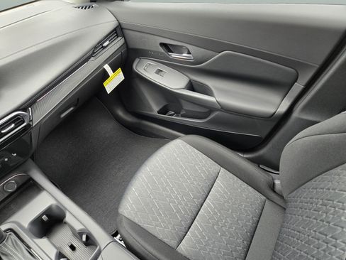 New 2027 Nissan Sentra SV w/ Floor Mat Package FWD image 25