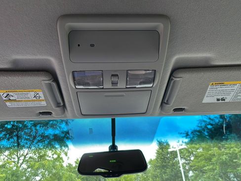 Used 2008 Nissan Xterra SE w/ Supplemental Air Bag Pkg AWD/4WD image 32