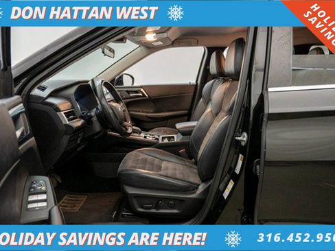 Used 2022 Mitsubishi Outlander SE image 5