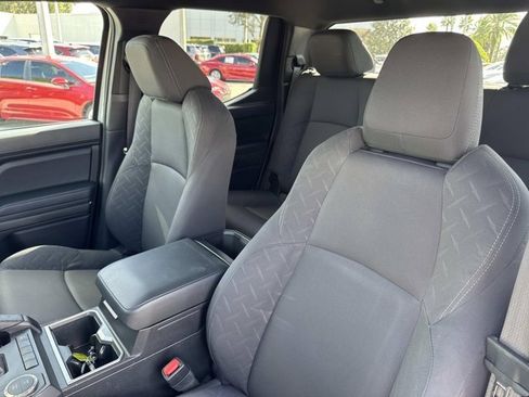 Certified 2024 Toyota Tacoma SR5 image 10