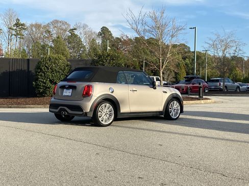 Certified 2024 MINI Cooper S image 34