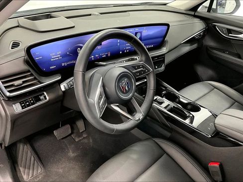 Used 2024 Buick Envision Preferred image 16
