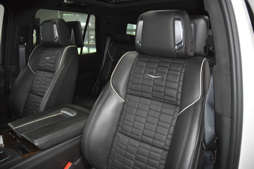 Used 2024 Cadillac Escalade Sport Platinum AWD/4WD image 44