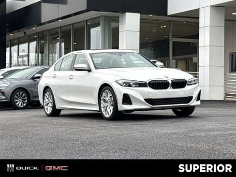 Used 2025 BMW 330i Sedan image 1