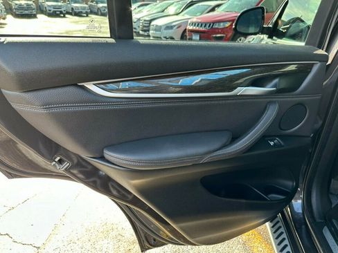 Used 2017 BMW X5 xDrive35i w/ Premium Package image 31