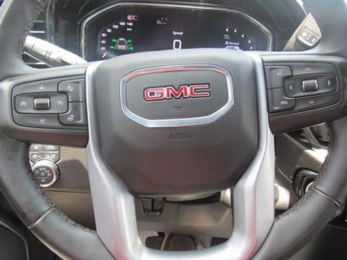 Used 2022 Chevrolet Tahoe Premier RWD image 27