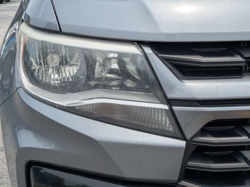 Used 2021 Chevrolet Colorado LT AWD/4WD image 10
