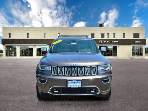 Used 2020 Jeep Grand Cherokee Overland AWD/4WD image 8