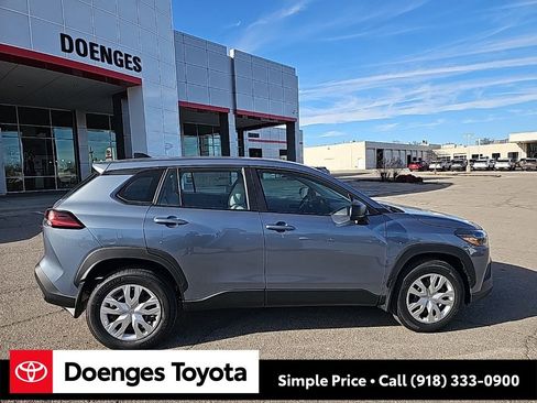 New 2026 Toyota Corolla Cross L image 3