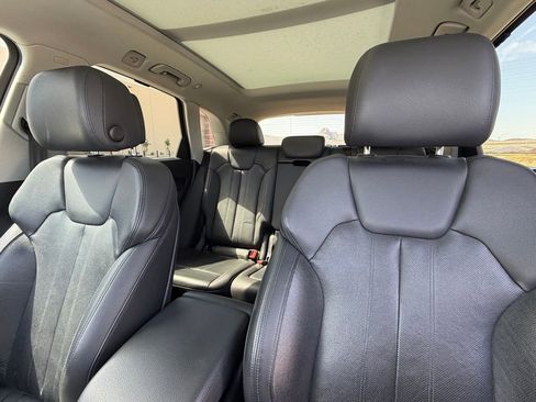 Used 2018 Audi Q5 2.0T Premium Plus image 11