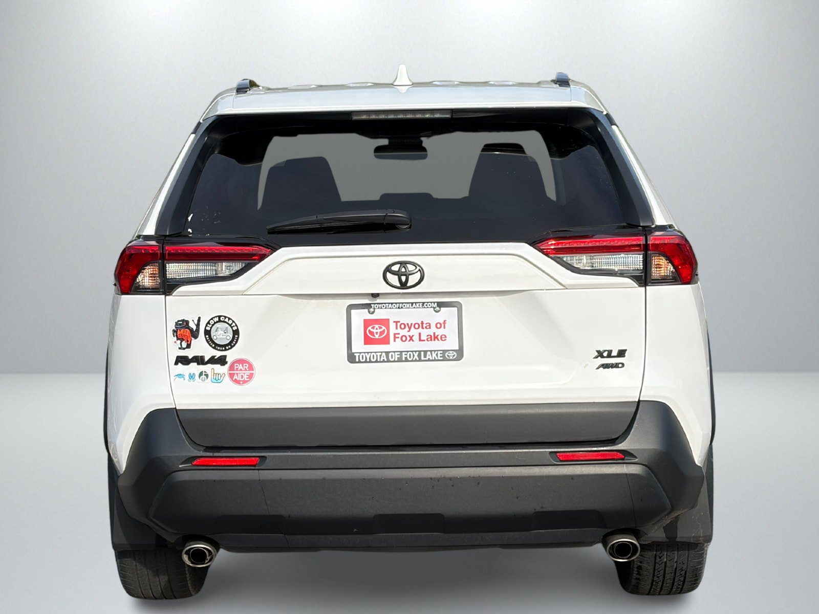 Used 2019 Toyota RAV4 XLE Premium AWD/4WD image 4