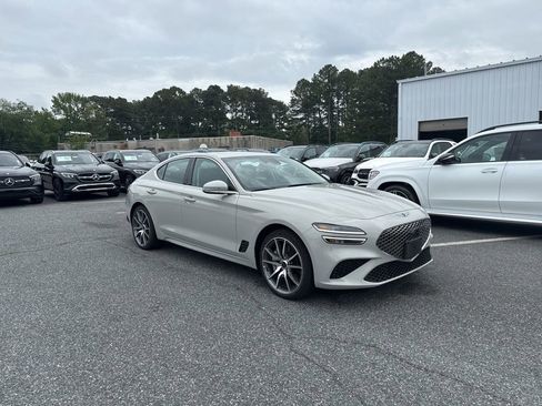 Used 2025 Genesis G70 2.5T AWD/4WD image 3