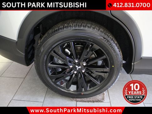 New 2026 Mitsubishi Eclipse Cross LE image 18