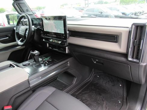 New 2026 GMC Hummer EV SUV image 10