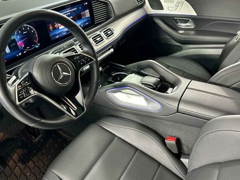 Certified 2025 Mercedes-Benz GLE 350 4MATIC image 10