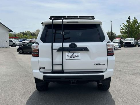Used 2018 Toyota 4Runner TRD Pro AWD/4WD image 7