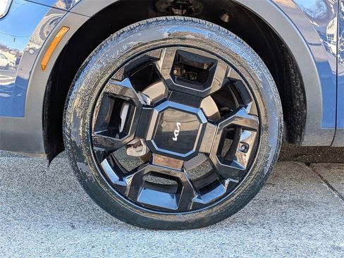 Certified 2024 Kia Sorento SX Prestige w/ Olive Brown Leather Package image 34