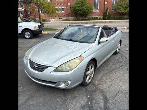 Used 2005 Toyota Solara SE FWD image 1