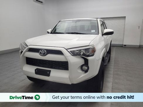Used 2019 Toyota 4Runner SR5 image 1