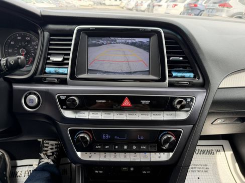 Used 2019 Hyundai Sonata Sport w/ Tech Package 03 FWD image 14